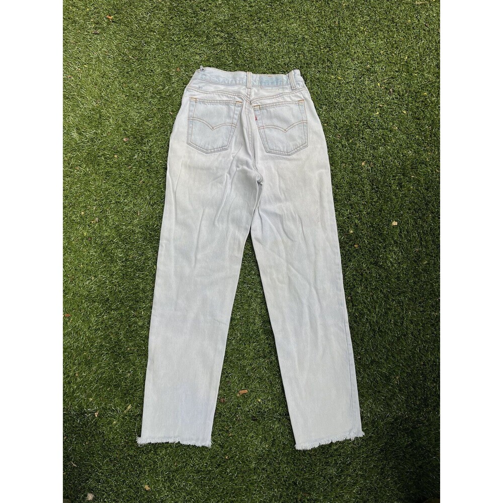 Vintage Levis 501 washed light blue frayed 25 x 27